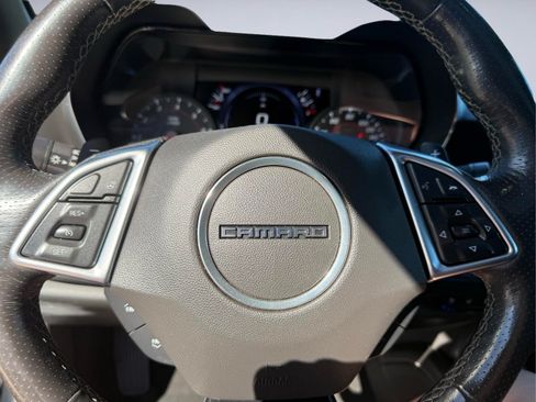 Used 2019 Chevrolet Camaro SS RWD image 31