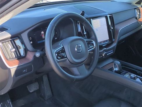 Used 2024 Volvo XC60 B5 Plus w/ Protection Package Premier image 2