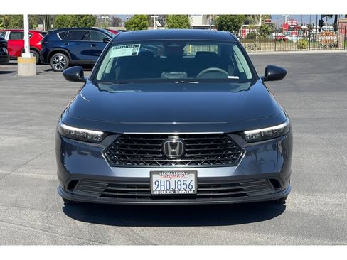 Used 2023 Honda Accord EX image 9