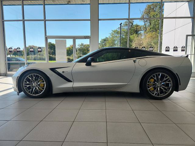 Used 2016 Chevrolet Corvette Stingray Coupe w/ 2LT Preferred Equipment Group RWD image 4