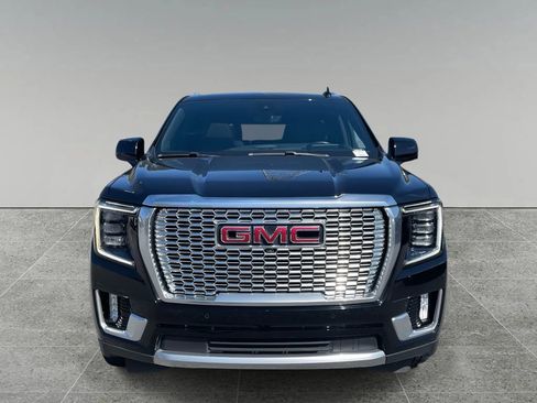 Used 2021 GMC Yukon Denali w/ Denali Ultimate Package image 8