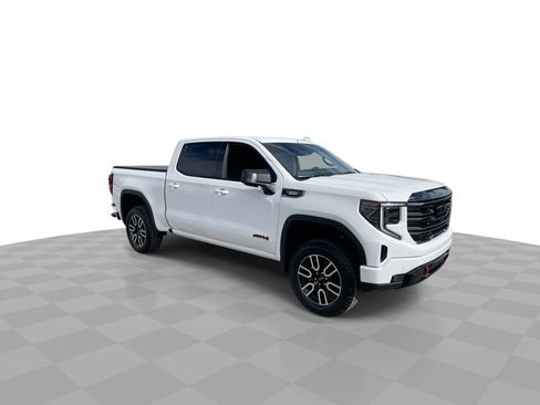 Used 2025 GMC Sierra 1500 AT4 image 2
