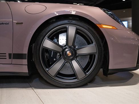 Used 2026 Porsche 911 GTS RWD image 43