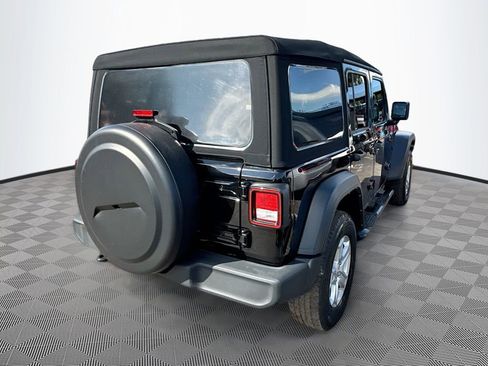 Used 2021 Jeep Wrangler Unlimited Sport S image 6