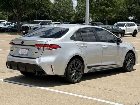 Certified 2025 Toyota Corolla SE FWD image 4