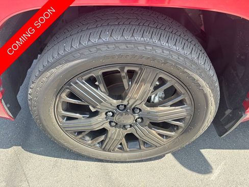 Used 2024 Toyota Sequoia Capstone AWD/4WD image 10