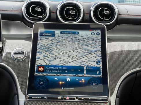 Used 2024 Mercedes-Benz GLC 43 AMG 4MATIC image 23