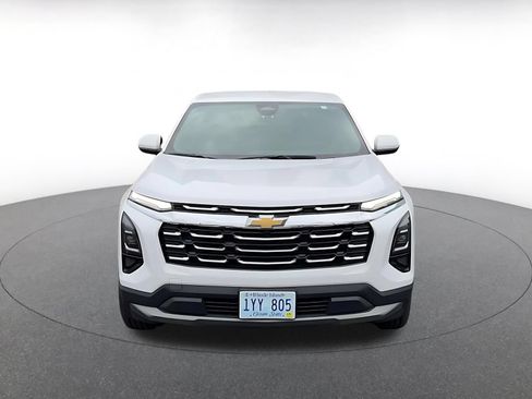Used 2025 Chevrolet Equinox LT FWD image 4