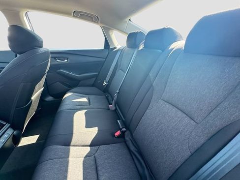 Certified 2025 Honda Accord SE image 28