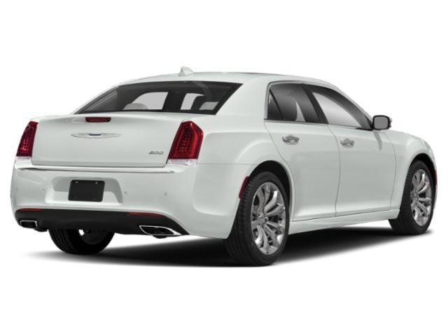 Used 2018 Chrysler 300 Touring w/ Driver Convenience Group RWD image 5