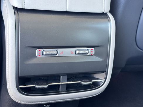 New 2026 Lincoln Nautilus Reserve image 18