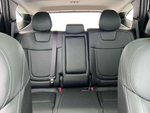 New 2024 Hyundai Tucson Limited image 16