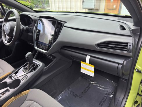 Used 2026 Subaru Crosstrek 2.5i Sport AWD/4WD image 15