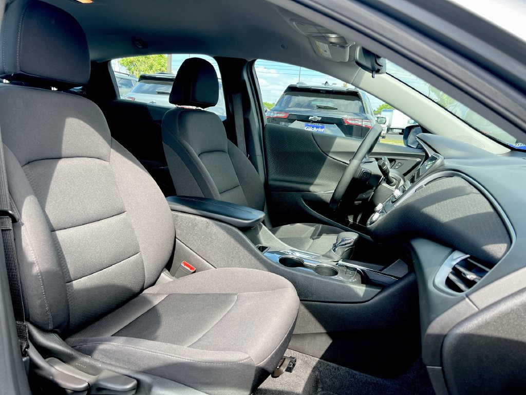 Used 2024 Chevrolet Malibu LT FWD image 22