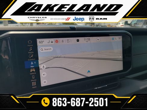 Used 2024 Jeep Gladiator Rubicon w/ Technology Group AWD/4WD image 21