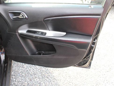 Used 2012 Dodge Journey SXT w/ Popular Equipment Group FWD image 20