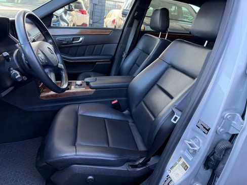 Used 2012 Mercedes-Benz E 350 E 350 Sedan 4D image 31