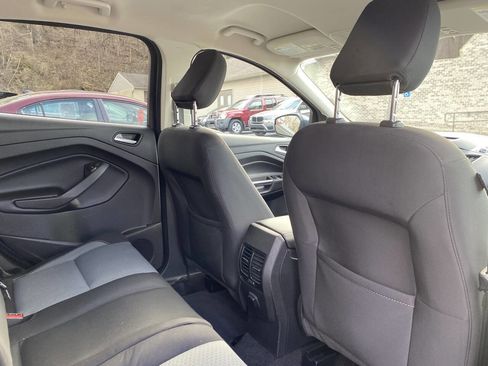 Used 2018 Ford Escape SE w/ SE Sync 3 Package image 20