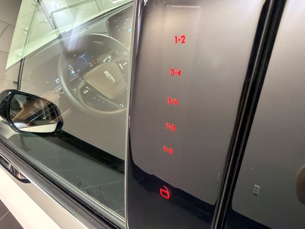 New 2027 Lincoln Aviator Reserve AWD/4WD image 29