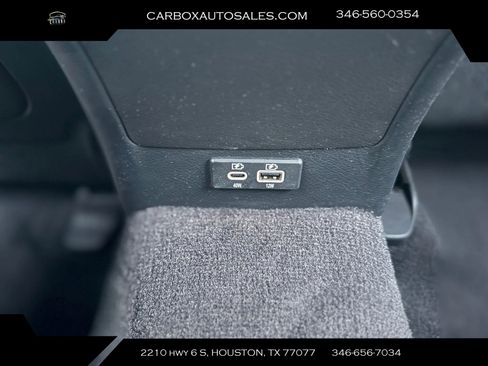 Used 2023 INFINITI Q50 Sensory image 21