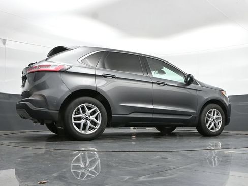 Used 2024 Ford Edge SEL AWD/4WD image 40