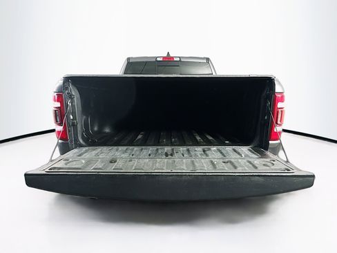 Used 2020 RAM 1500 Laramie image 28