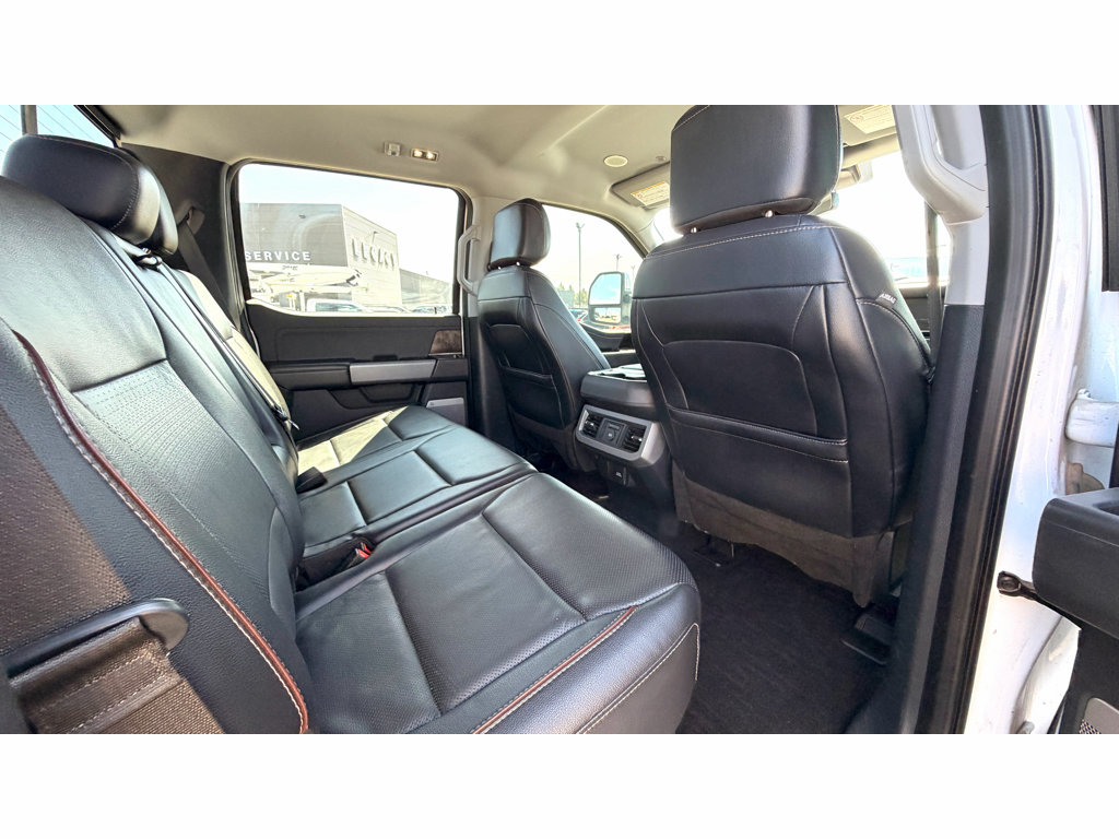 Used 2023 Ford F350 Lariat w/ Lariat Ultimate Package AWD/4WD image 11