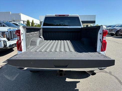 Certified 2024 Chevrolet Silverado 3500 W/T w/ WT Convenience Package image 21