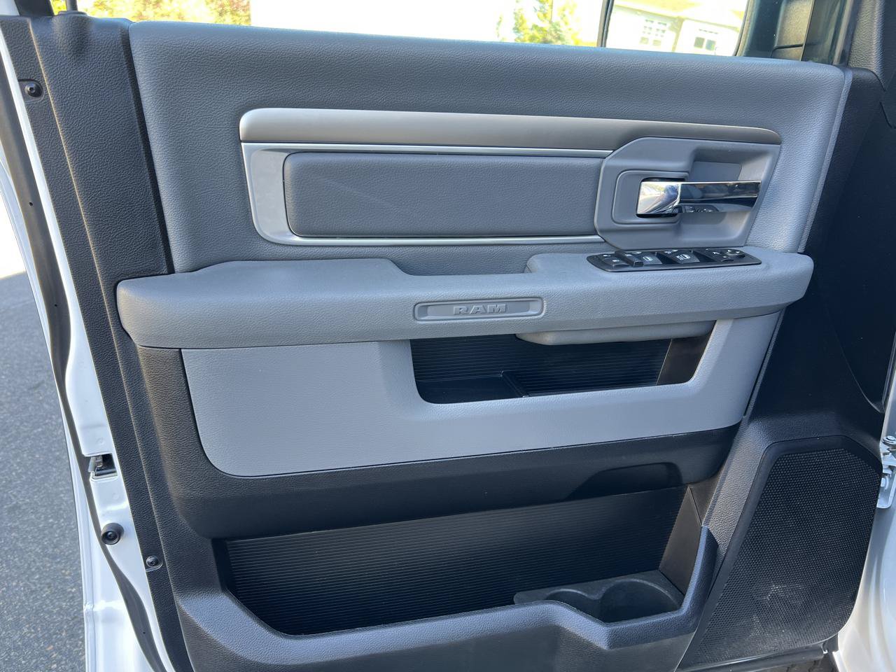 Used 2017 RAM 1500 Big Horn AWD/4WD image 19