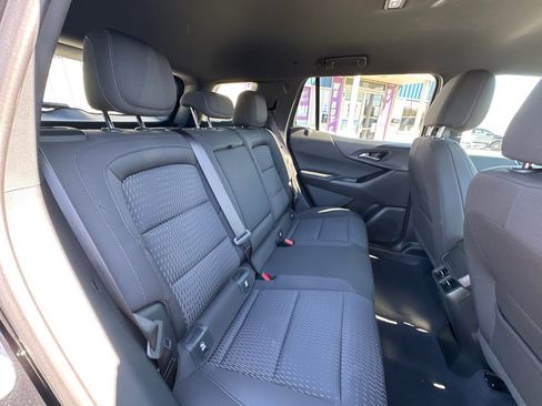 Used 2025 Chevrolet Equinox LT image 21