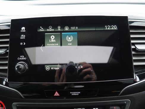 Used 2022 Honda Pilot TrailSport image 38