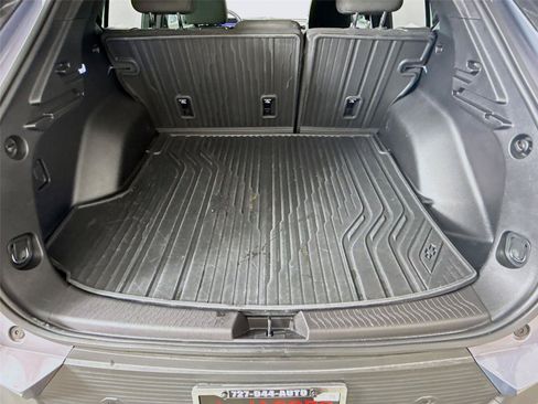 Used 2025 Chevrolet Equinox EV LT w/ LPO, All-Weather Mat Package FWD image 13