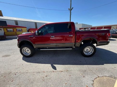 Used 2017 Ford F150 Lariat image 7