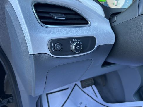 Used 2017 Chevrolet Bolt LT image 16