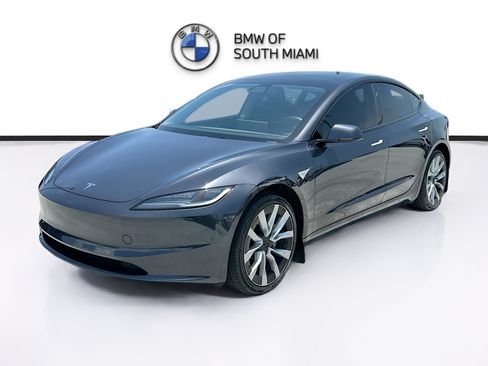 Used 2025 Tesla Model 3 Long Range RWD image 3