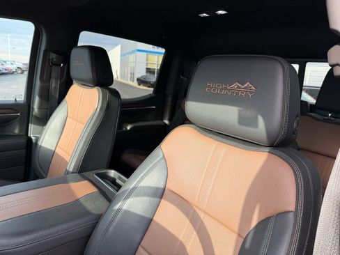 Used 2024 Chevrolet Silverado 1500 High Country image 16