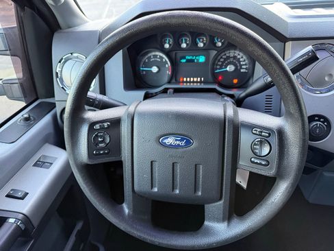 Used 2015 Ford F350 XLT w/ Snow Plow Prep Package image 20