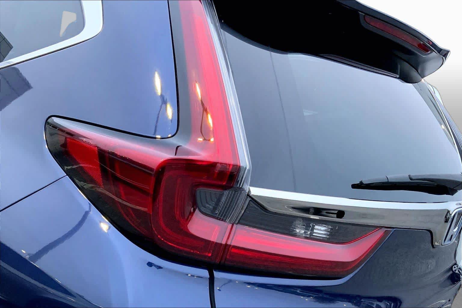 Used 2022 Honda CR-V Touring image 25