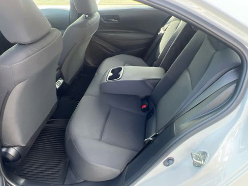 Used 2024 Toyota Corolla LE image 12