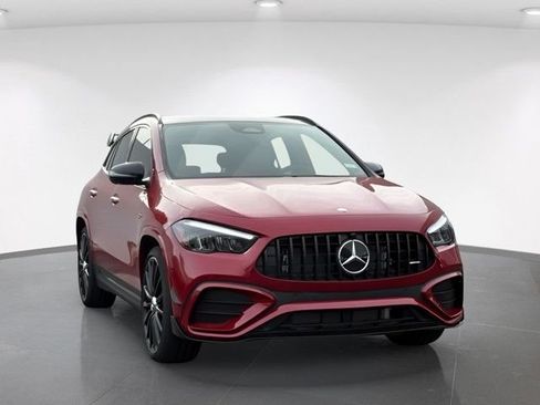 New 2026 Mercedes-Benz GLA 35 AMG 4MATIC image 4