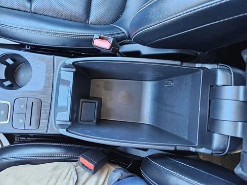 Used 2021 Ford Escape SEL image 20