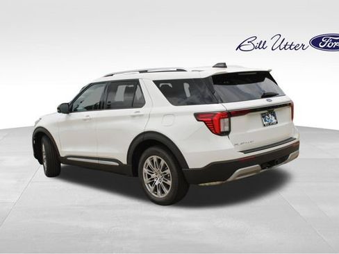 New 2026 Ford Explorer Platinum RWD image 4