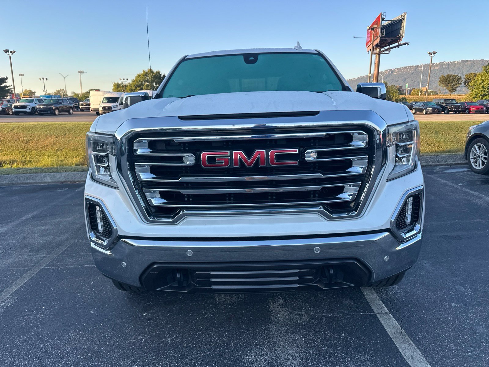 Used 2021 GMC Sierra 1500 SLT w/ SLT Premium Plus Package AWD/4WD image 2
