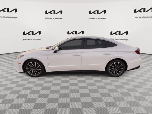 Used 2022 Hyundai Sonata Limited w/ Cargo Package FWD image 5