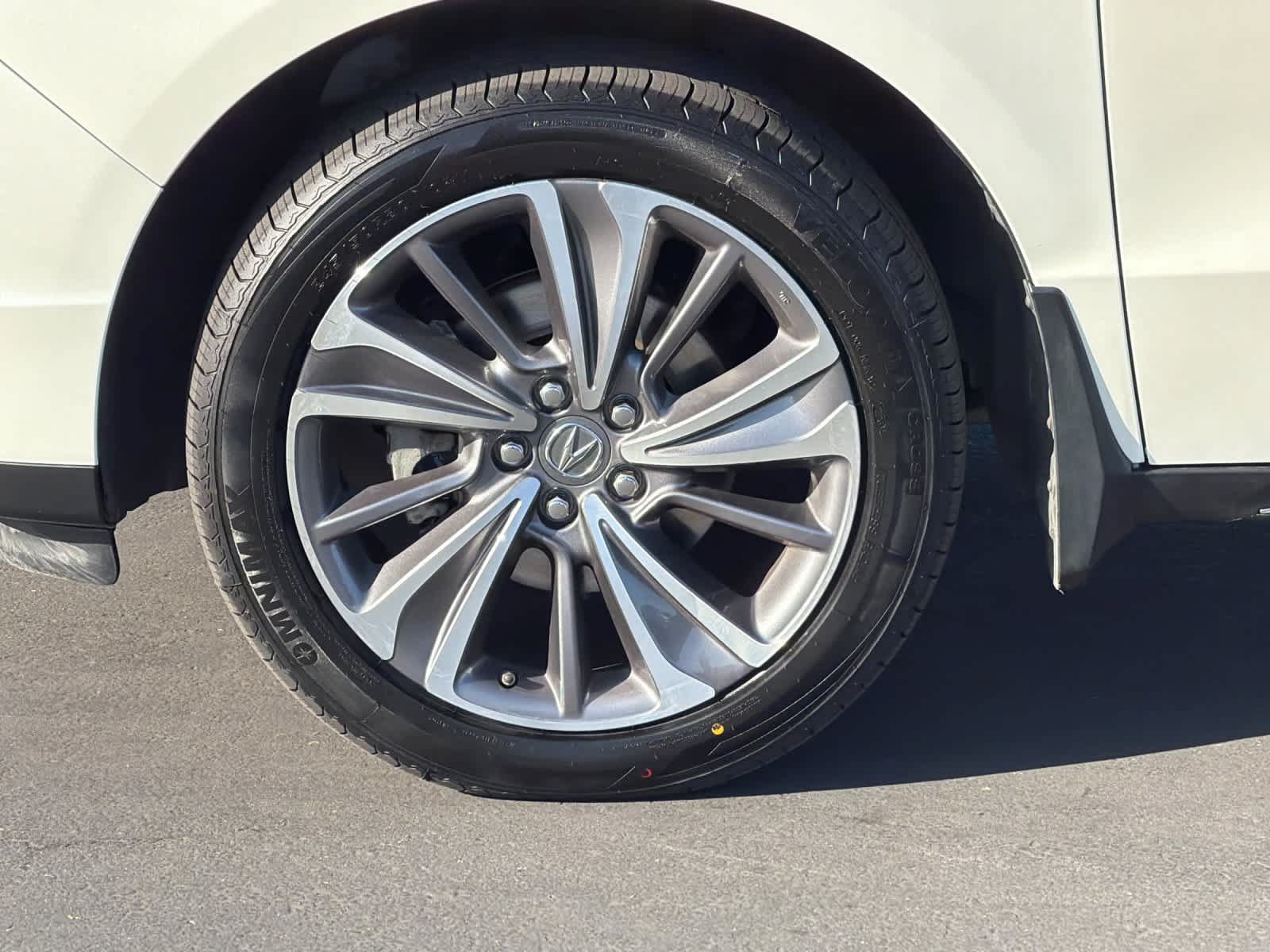 Used 2017 Acura MDX w/ Technology Package AWD/4WD image 31