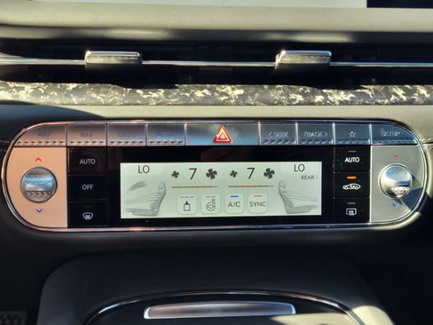 New 2026 Genesis G90 3.5T image 22