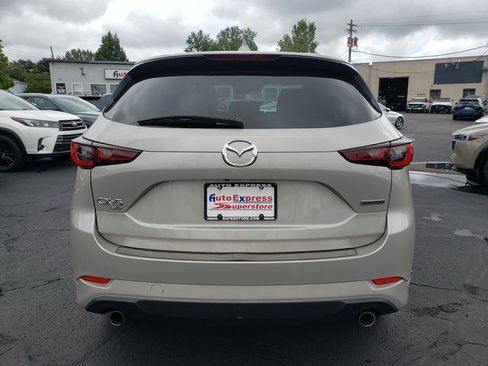 Used 2024 MAZDA CX-5 AWD 2.5 S w/ Select Package image 4