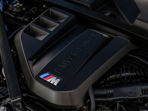 Used 2024 BMW M2 RWD image 98