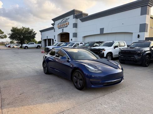 Used 2019 Tesla Model 3 Long Range AWD/4WD image 2