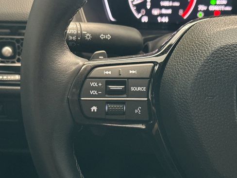 Used 2025 Honda Civic Sport image 23